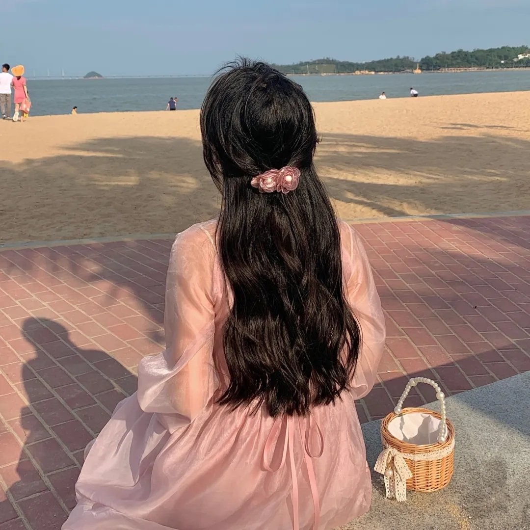 宝华尼车站